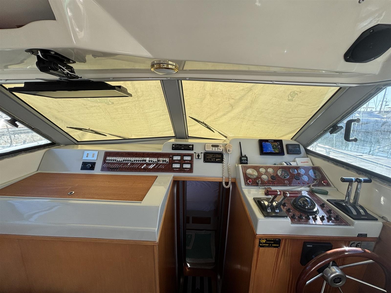 dellapasqua Dc 9 flying bridge