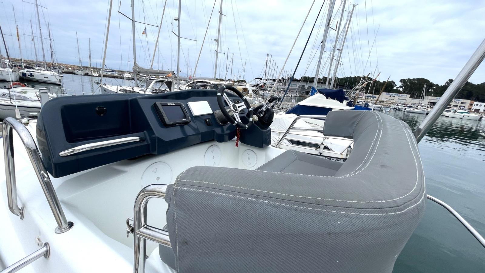 beneteau Barracuda 9 fly