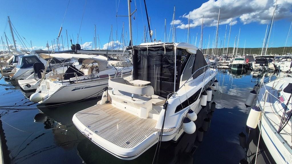 bavaria yachts S36 coupe