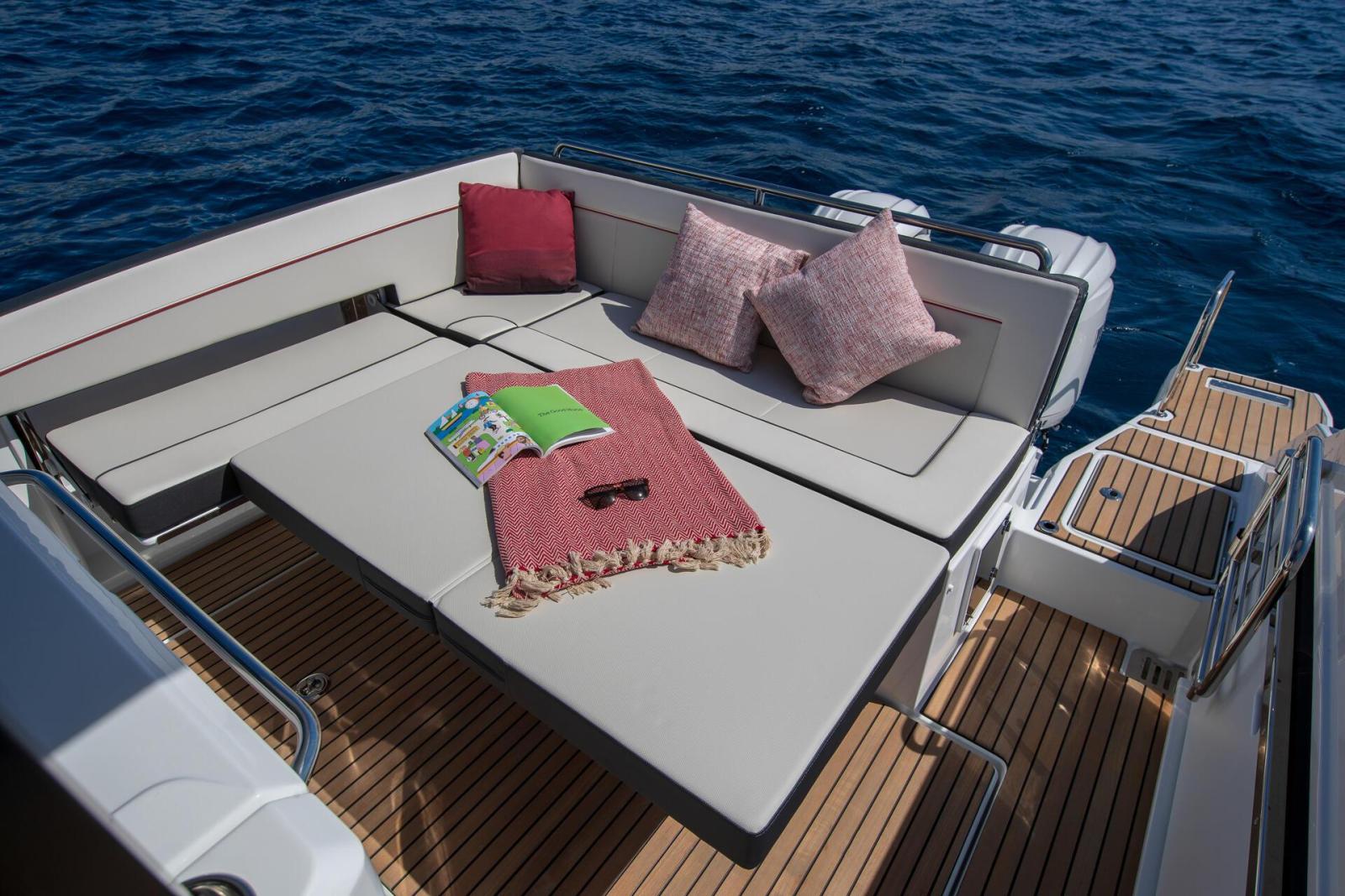 jeanneau Cap camarat 9.0 wa serie 2