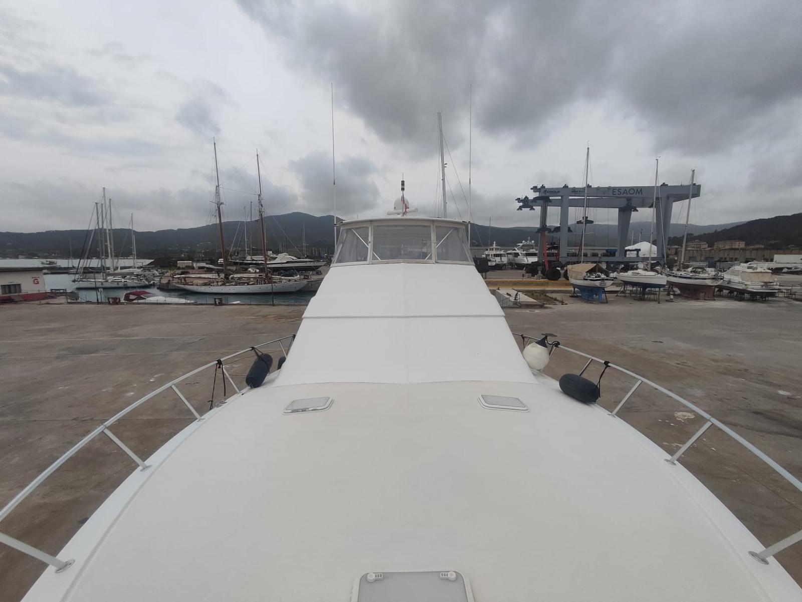 hatteras 54 convertible