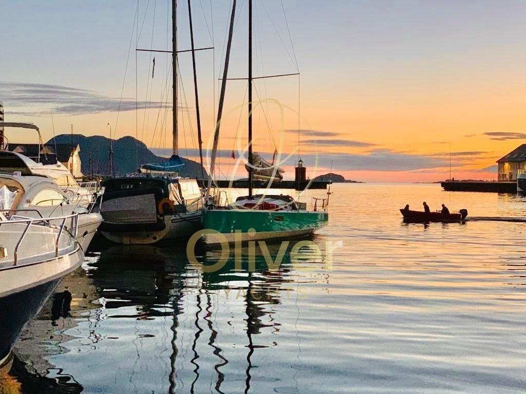 pogo structures Pogo 30