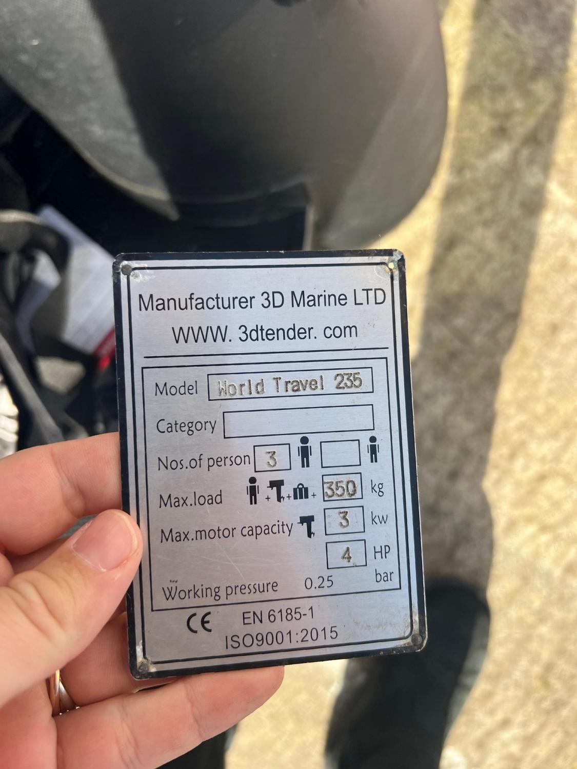 3d tender World travel 235