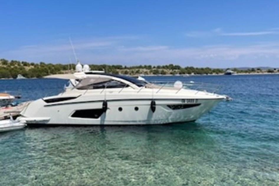 azimut Atlantis 44