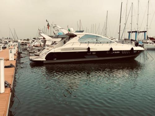 Airon marine 4800 t top