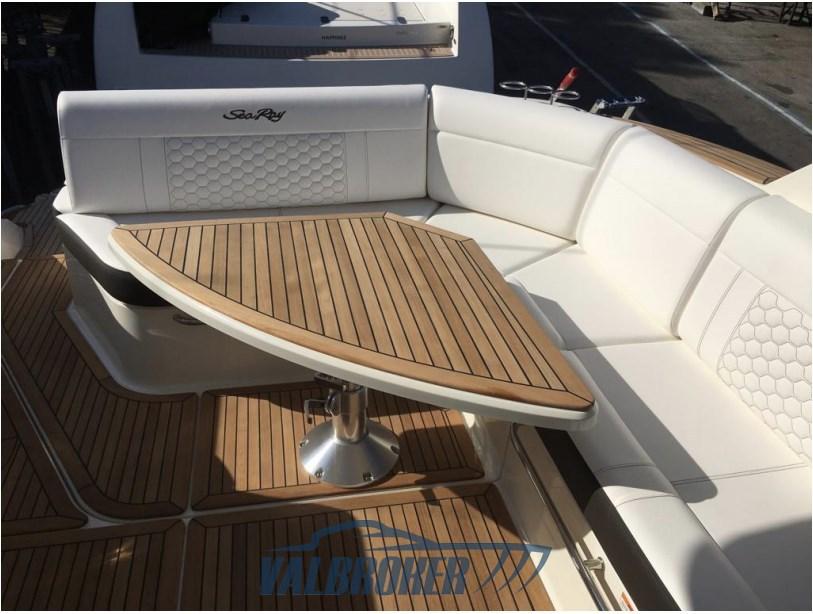 sea ray 320 sundancer