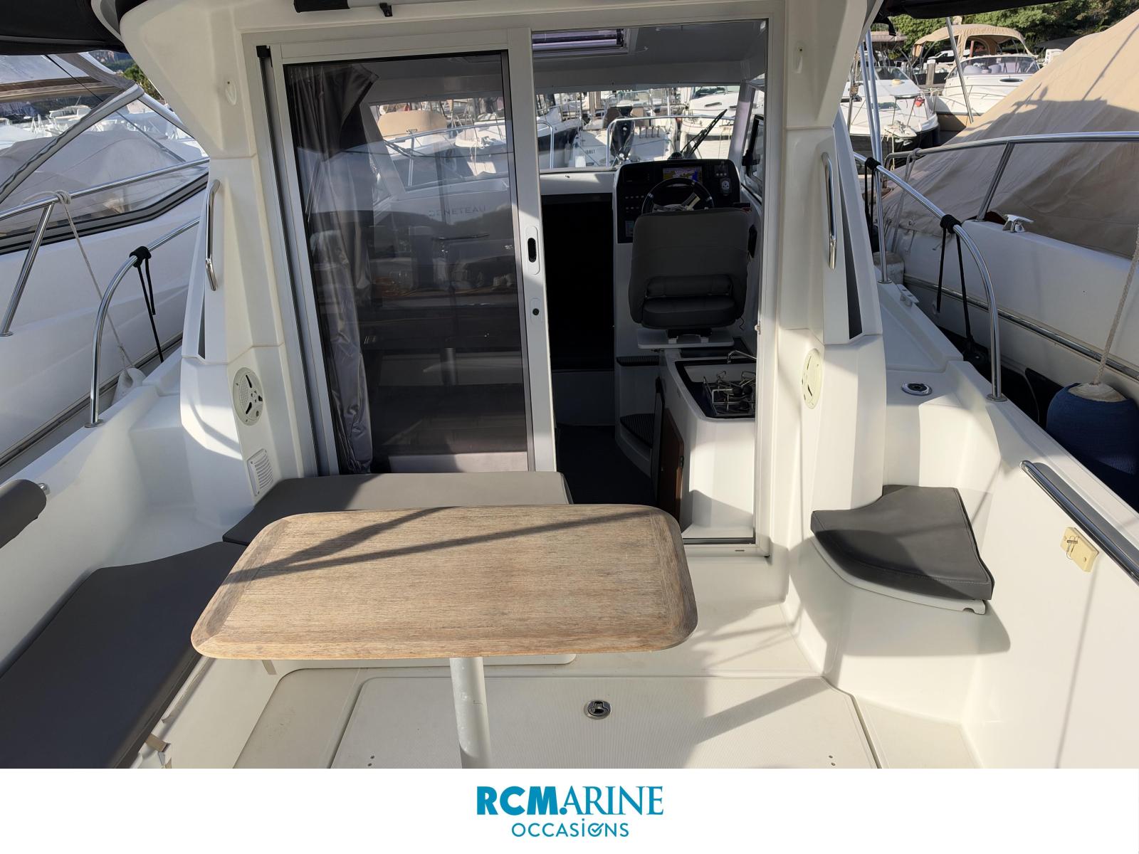 beneteau Antares 8