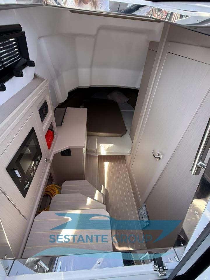 ranieri international Cayman 35 excutive