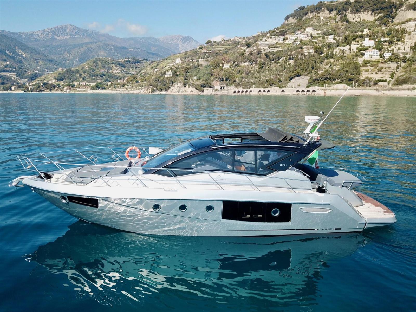 cranchi M44 ht