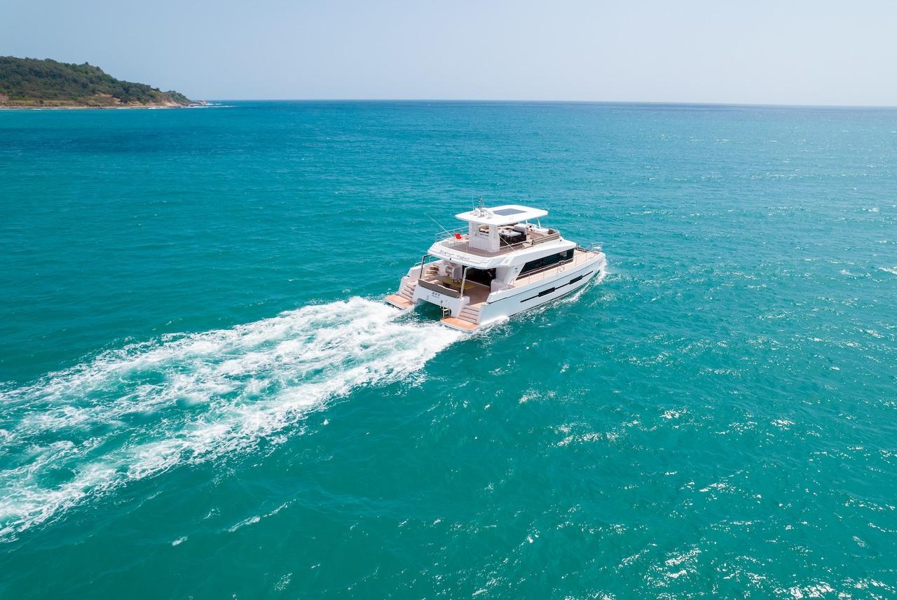Catamaran Diamond Yachts EF56