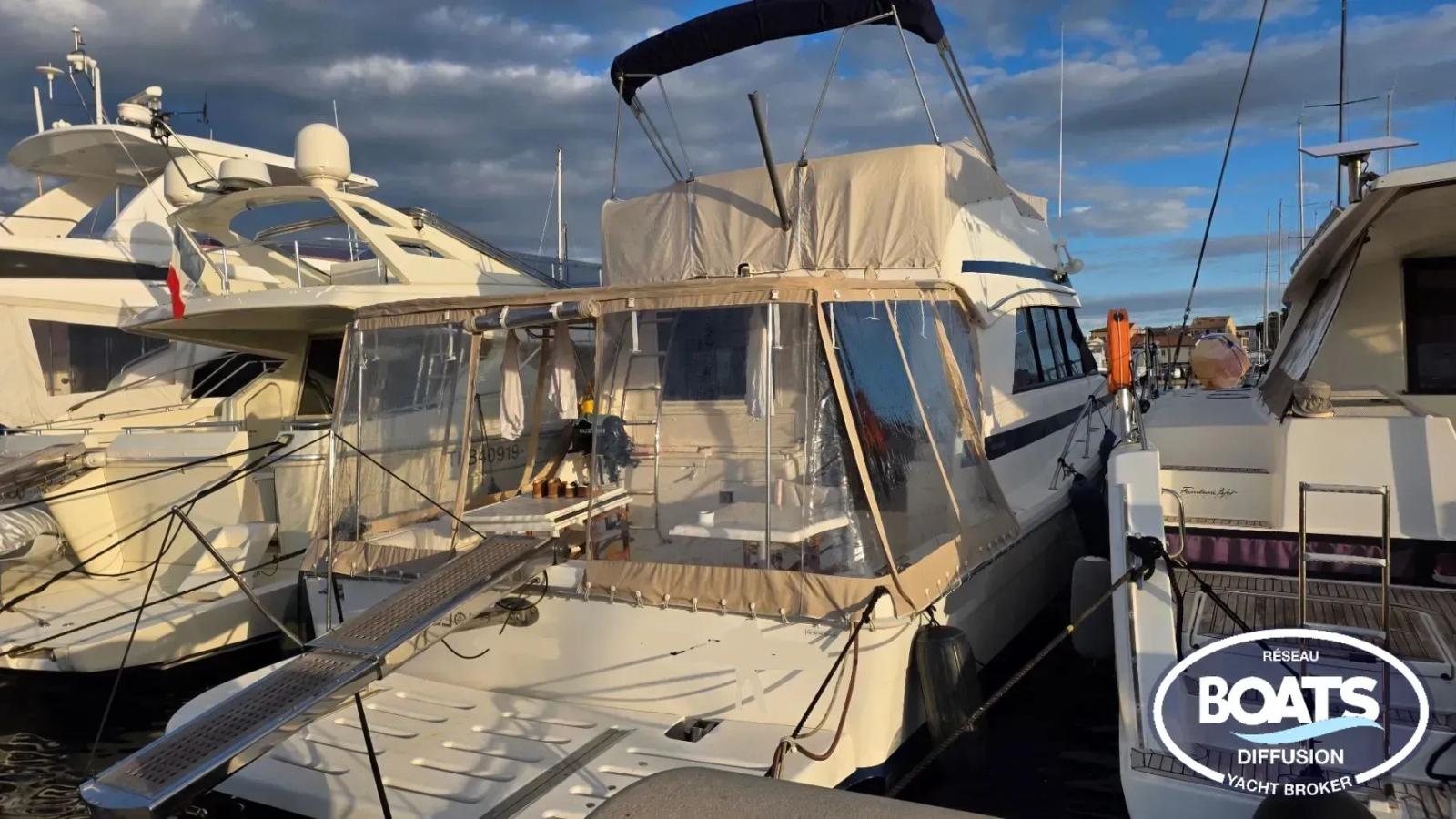 riviera marine Riviera 48