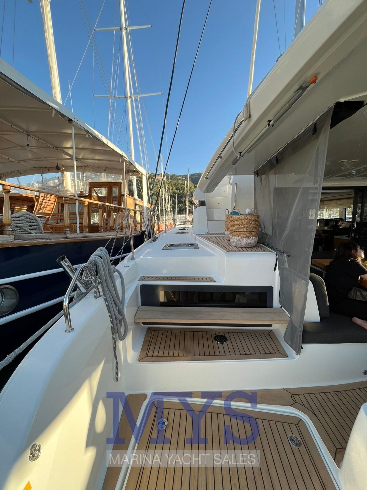 lagoon 50