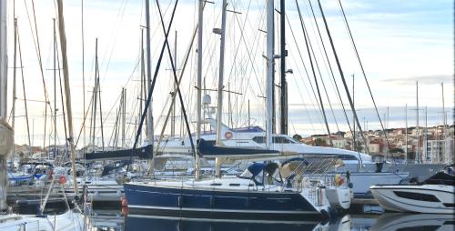 Beneteau oceanis 393