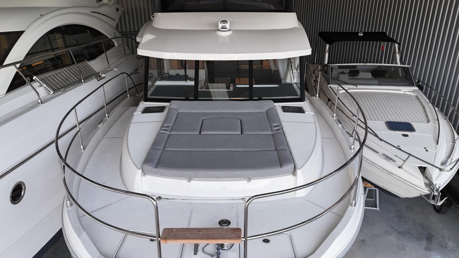 beneteau Swift trawler 41 fly