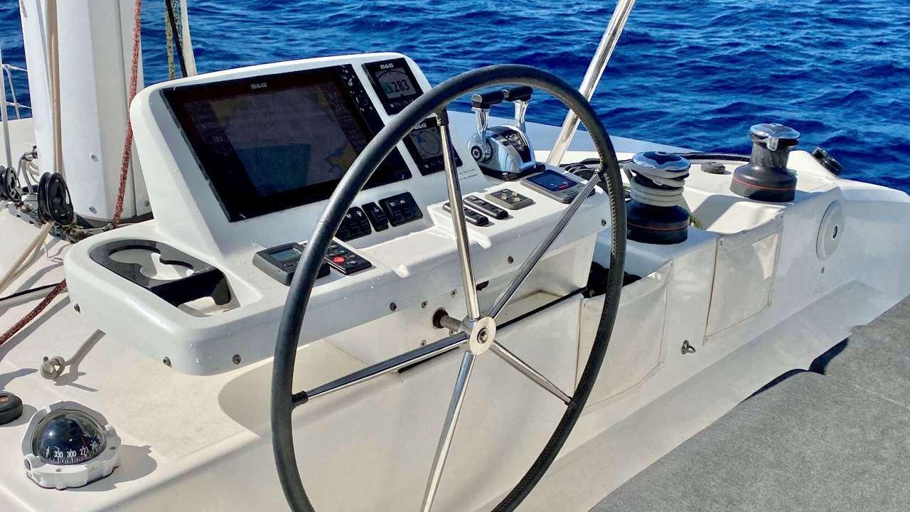 lagoon 50