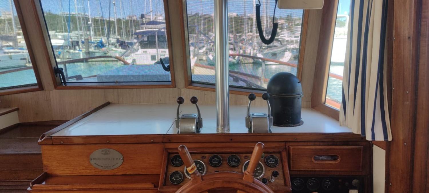 grand banks Grand Banks 42