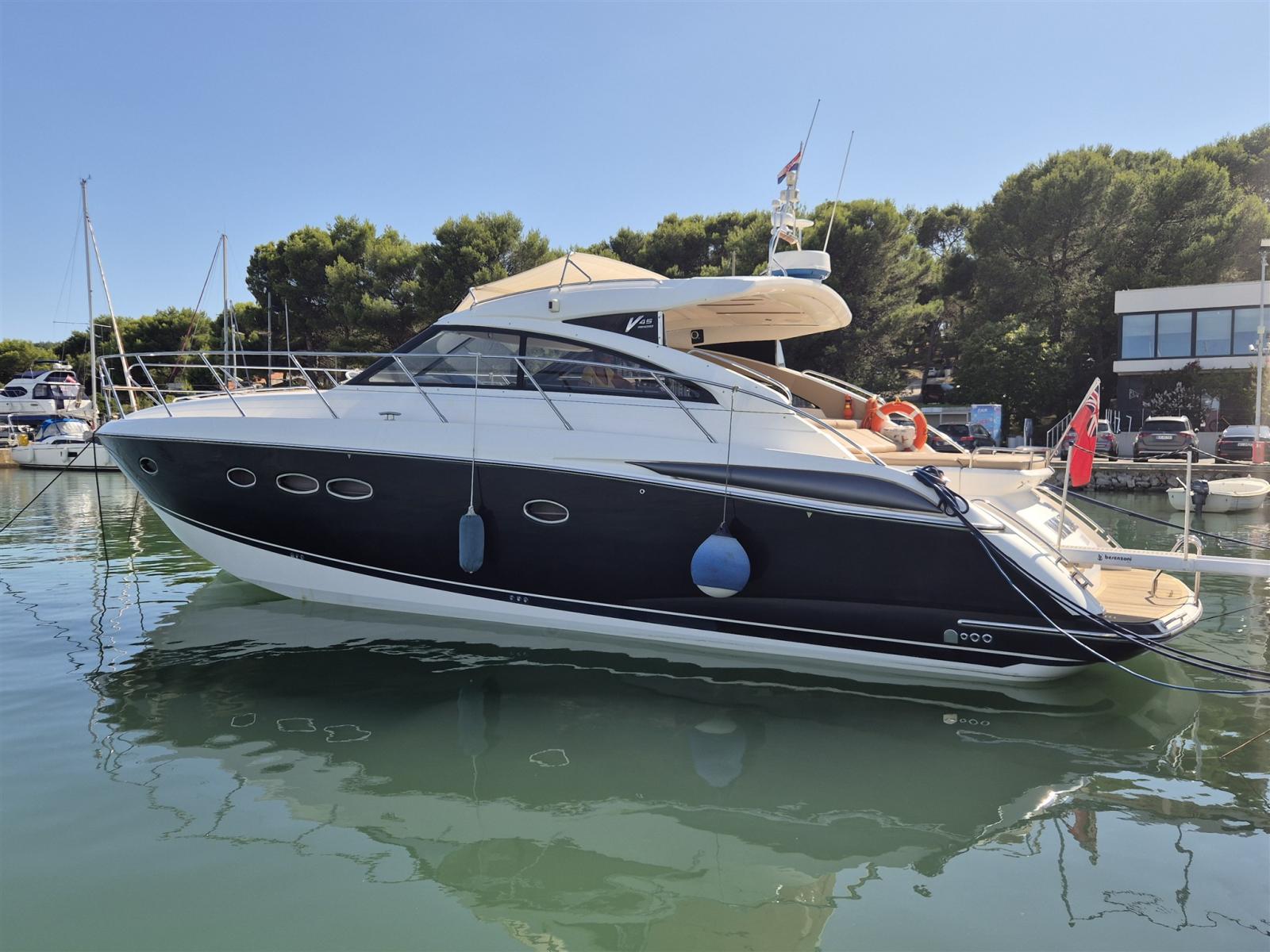princess V45