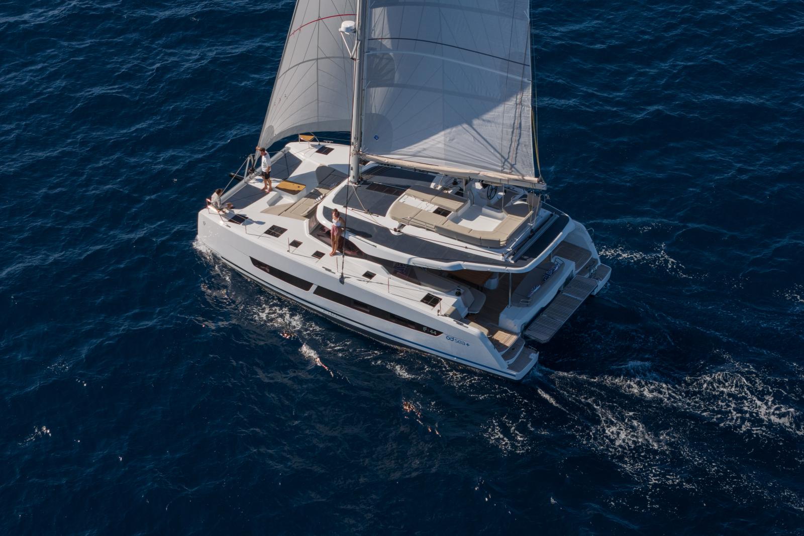 fountaine pajot New 44