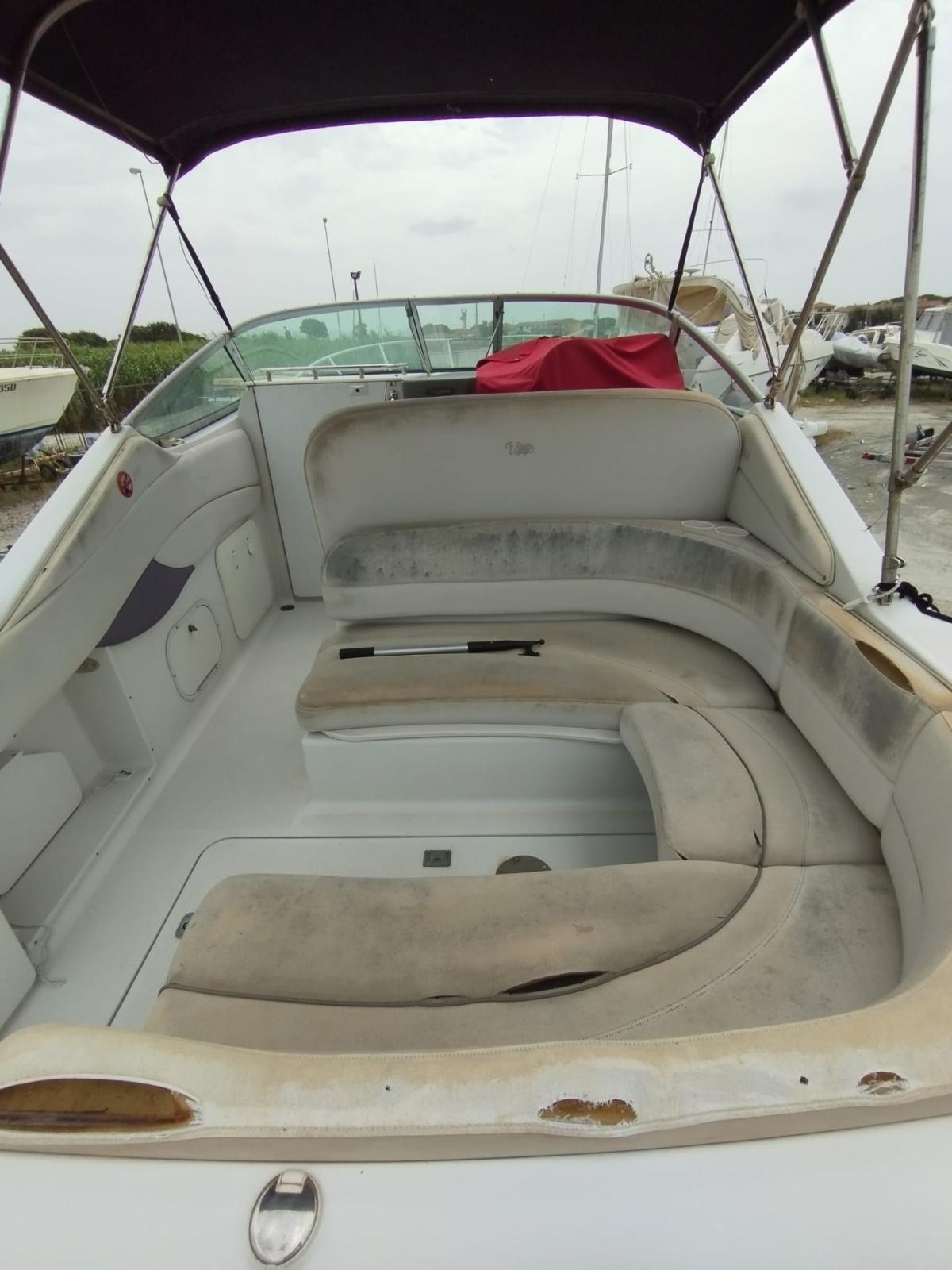 four winns Vista 268