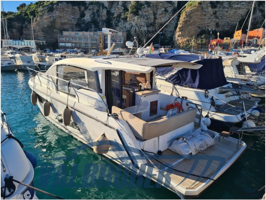 sealine C330