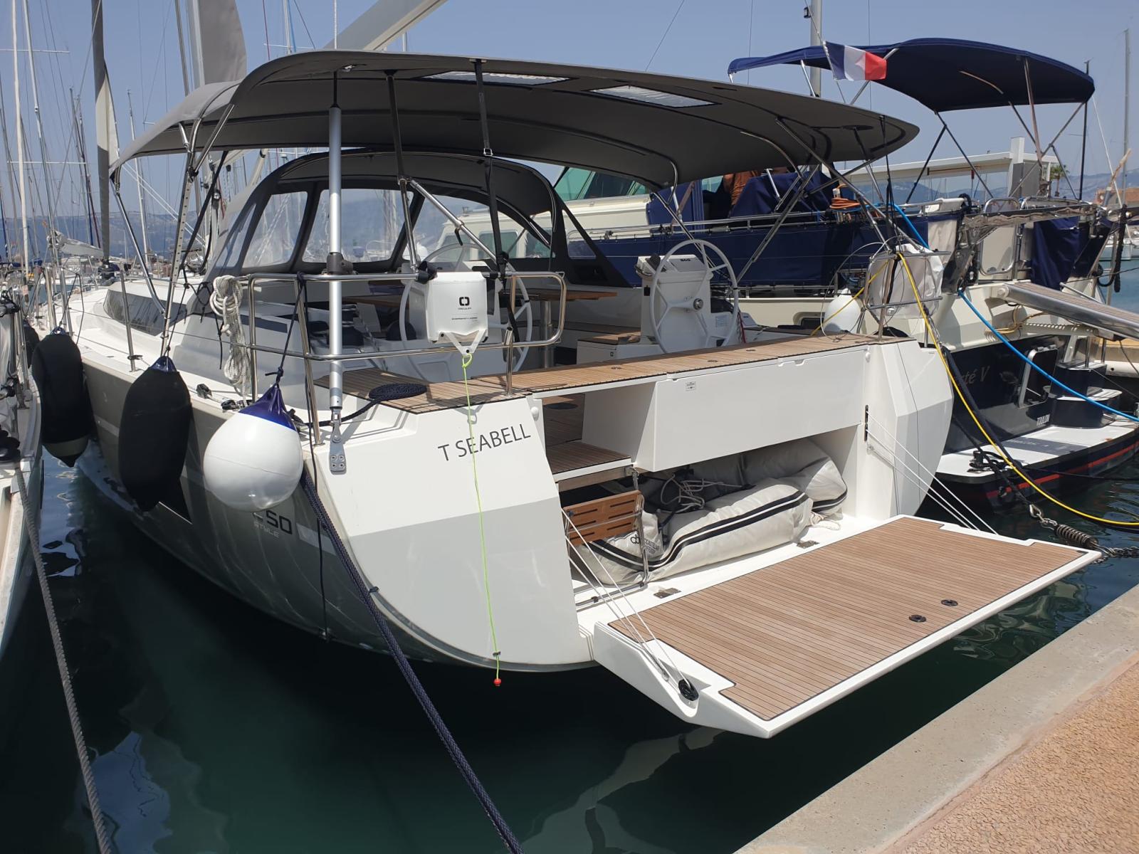 bavaria yachts C50 style