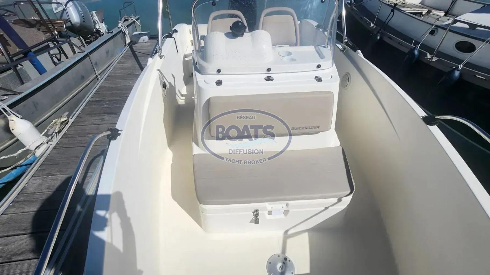 quicksilver Quicksilver activ 555 open