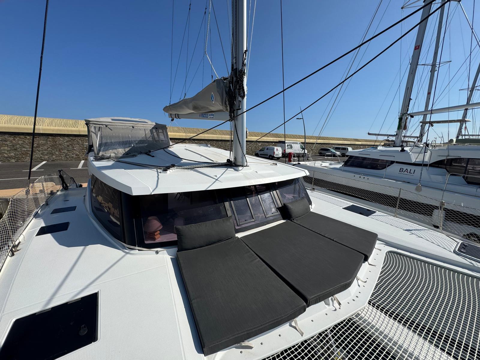 fountaine pajot Lucia 40