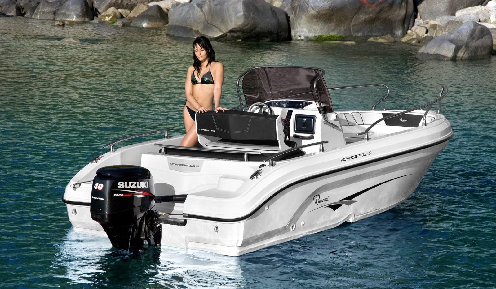 ranieri international Voyager 19 s