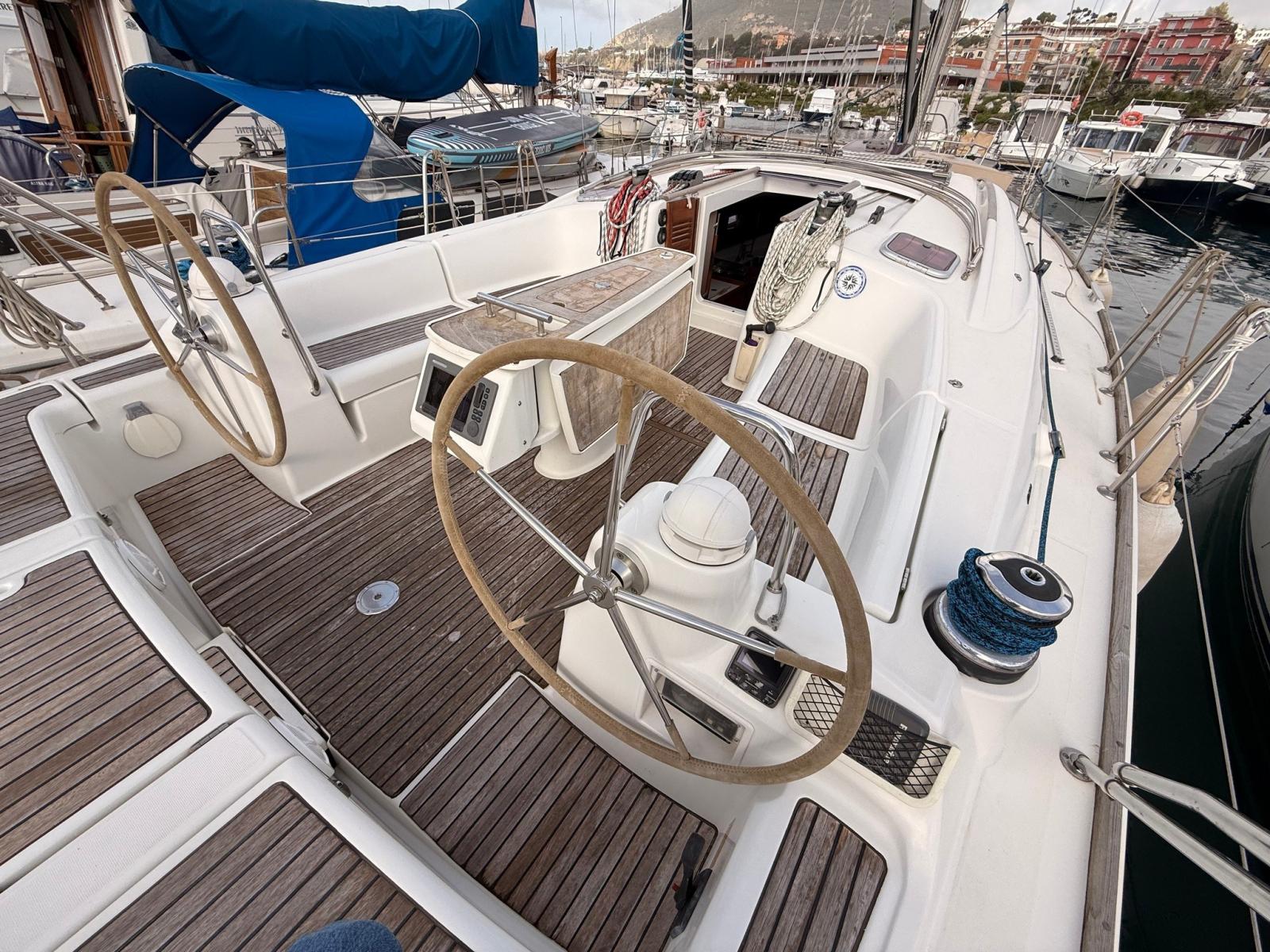 beneteau Oceanis 40