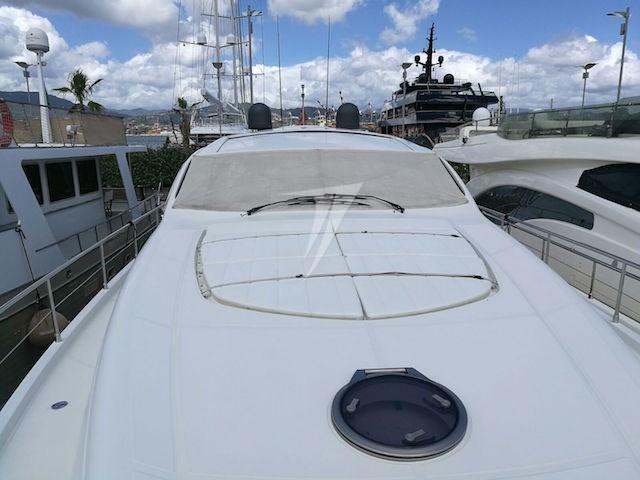 pershing 62