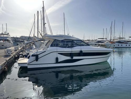 Bavaria yachts sr36