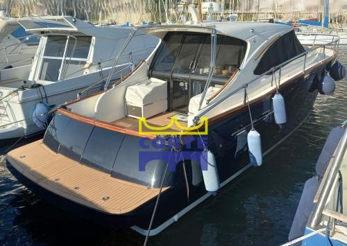 Austin parker 42 sedan