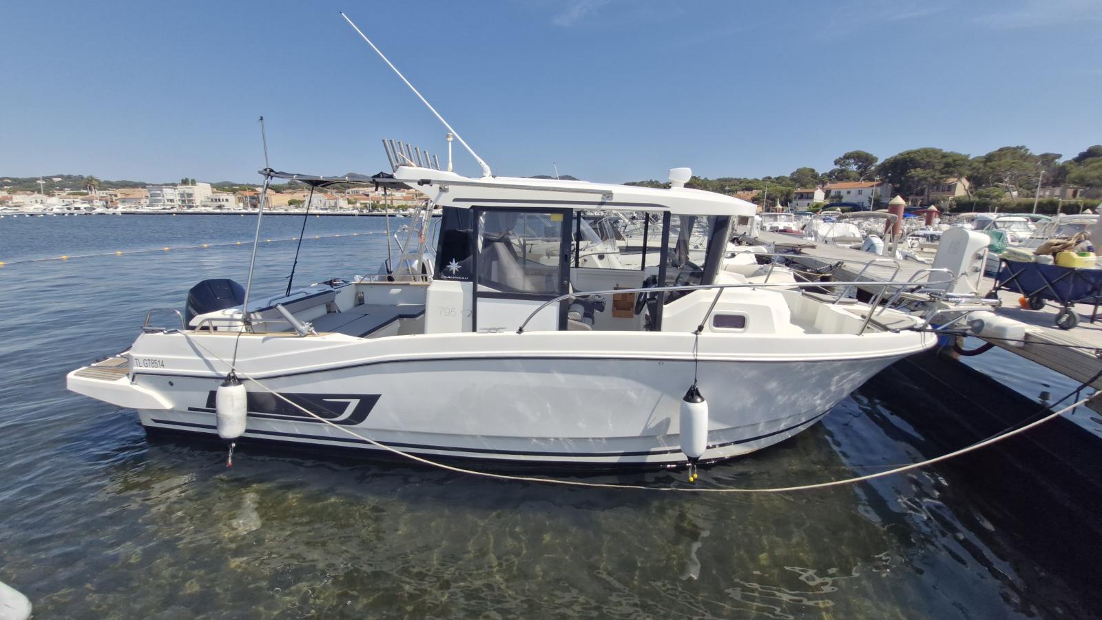 jeanneau Merry fisher 795 marlin
