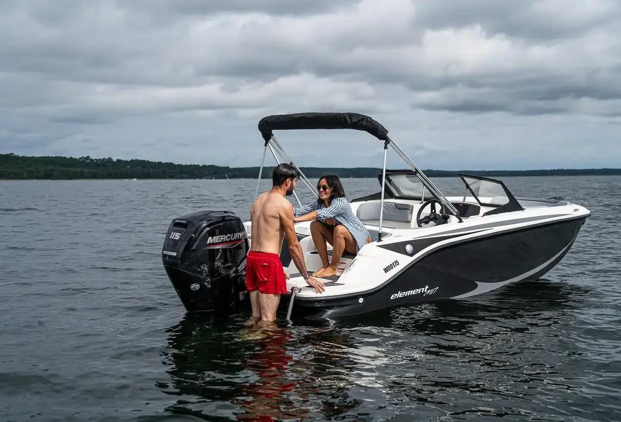 bayliner Element 17