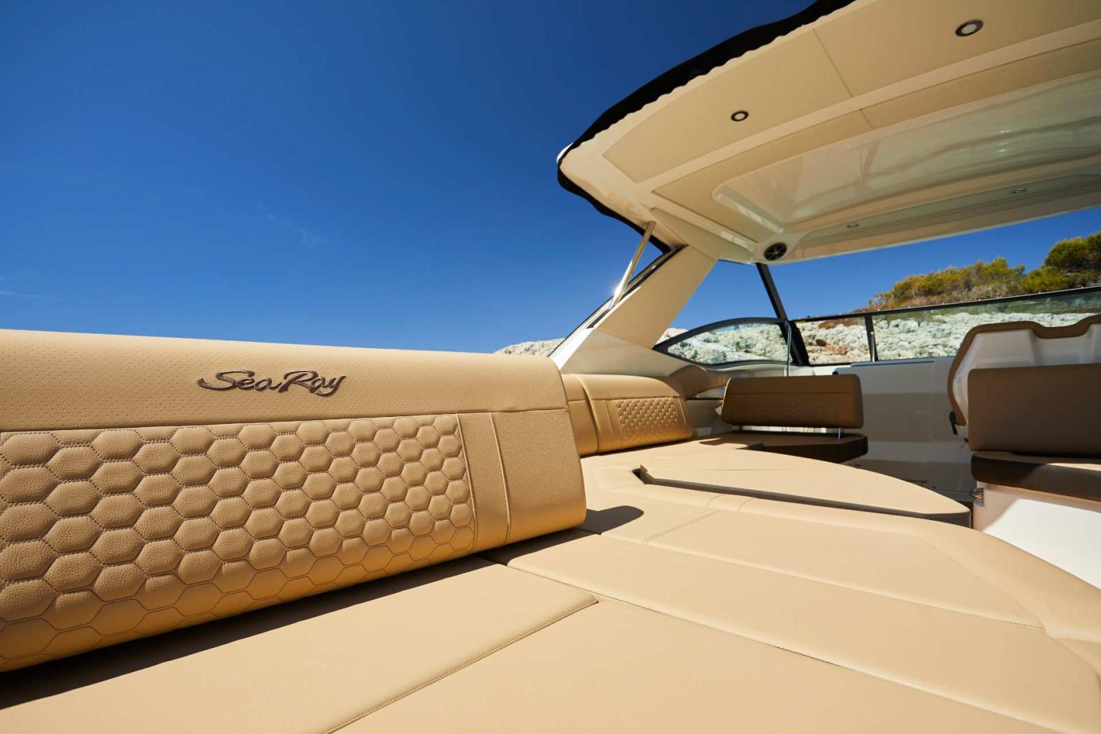 sea ray Sundancer 320