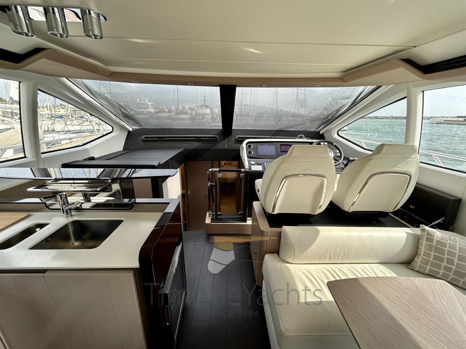 azimut 66 flybridge