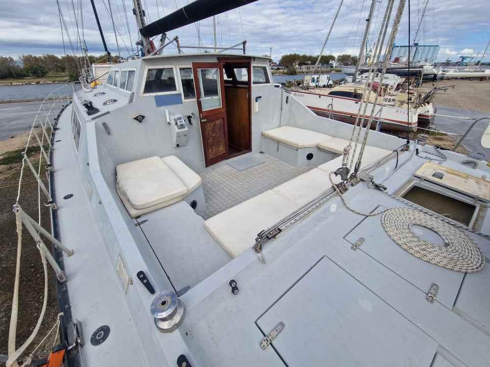 catalac 12 m