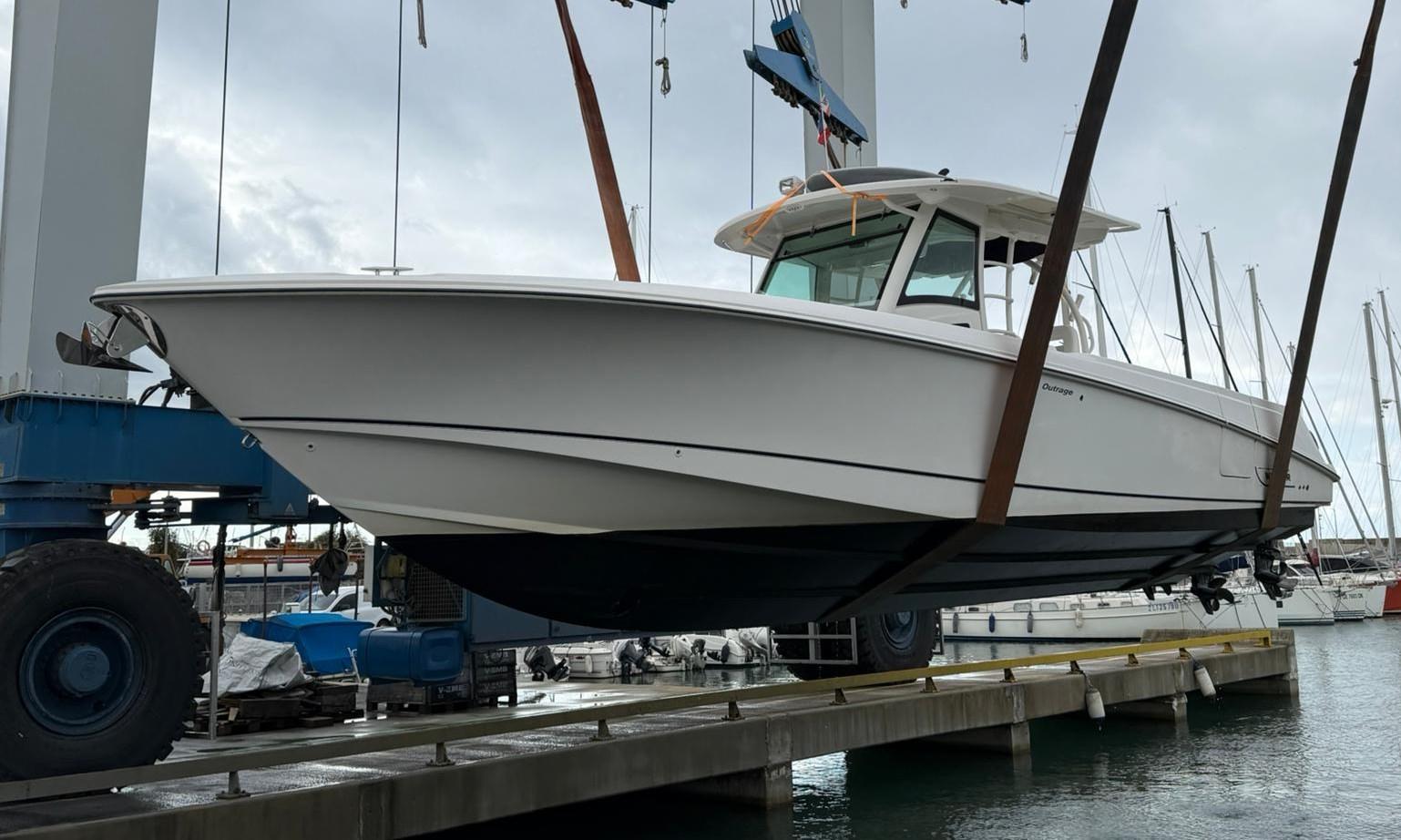 boston whaler 370 outrage