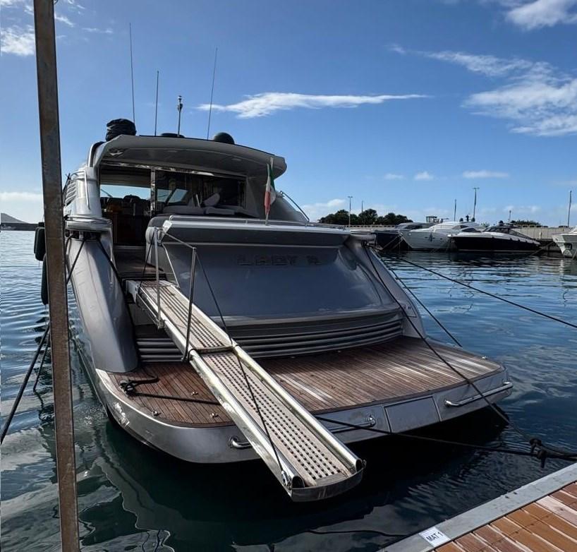 pershing Pershing 76