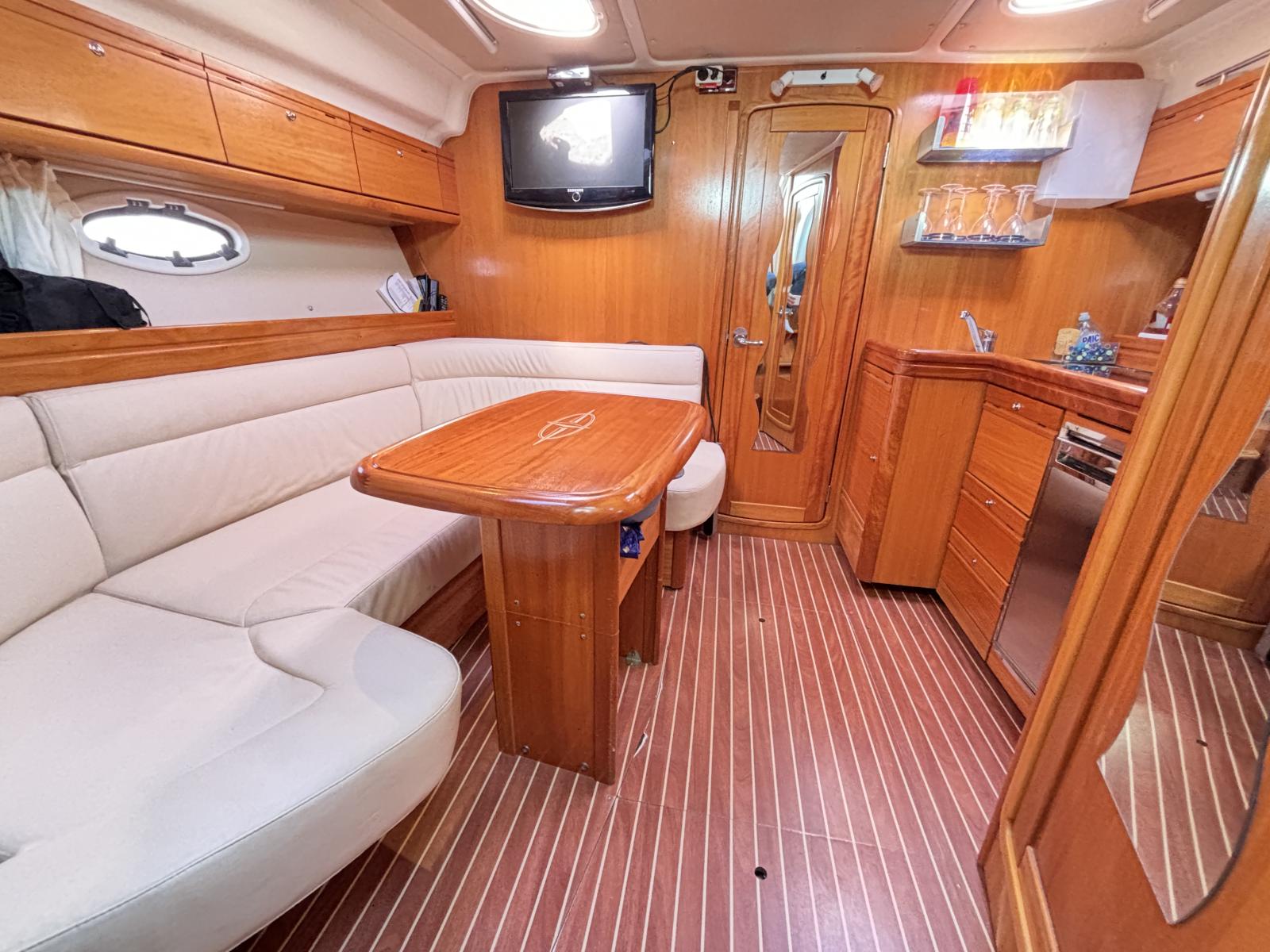 bavaria yachts 33 sport