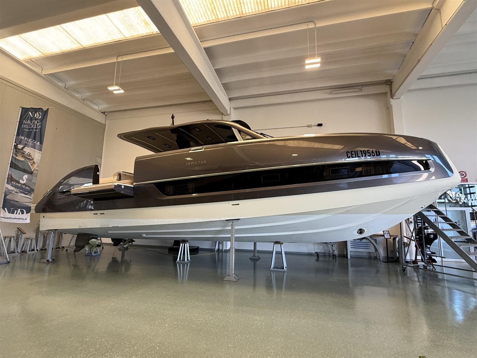 invictus Tt460