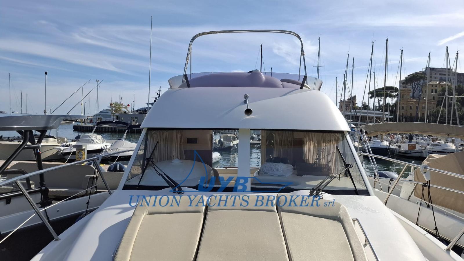 jeanneau Prestige 32 fly