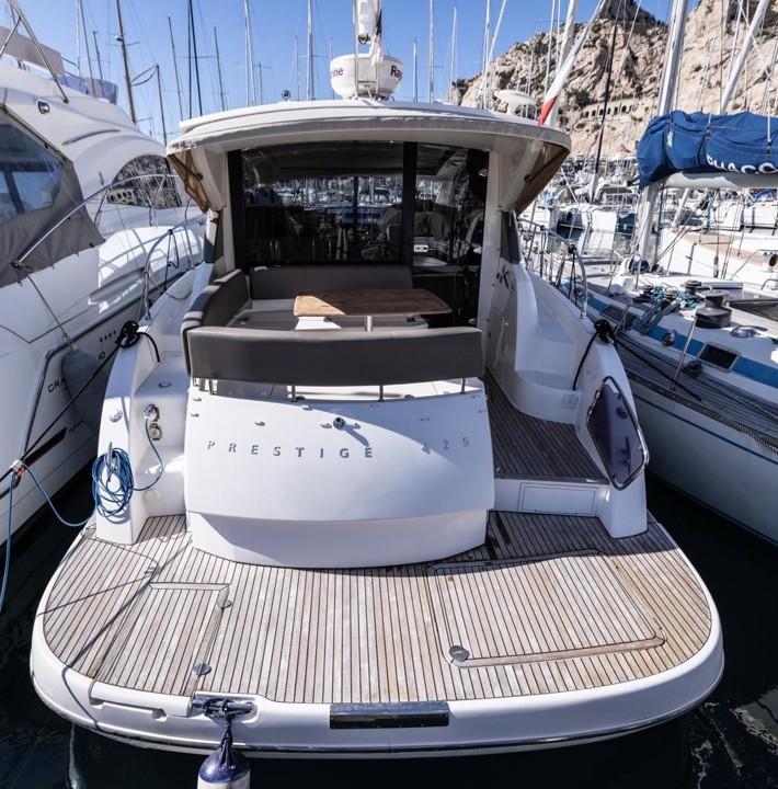 prestige 42s