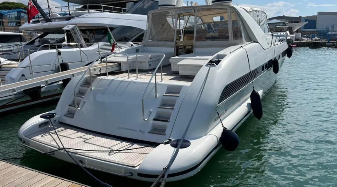 overmarine Mangusta 80 open