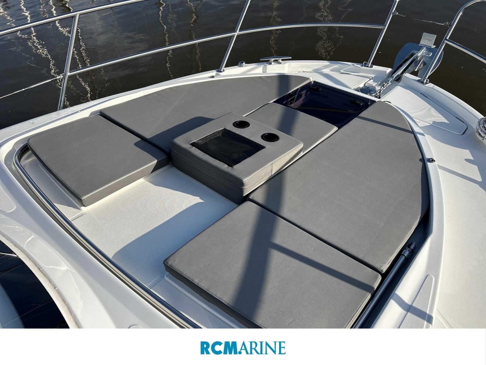 beneteau Antares 11 fly