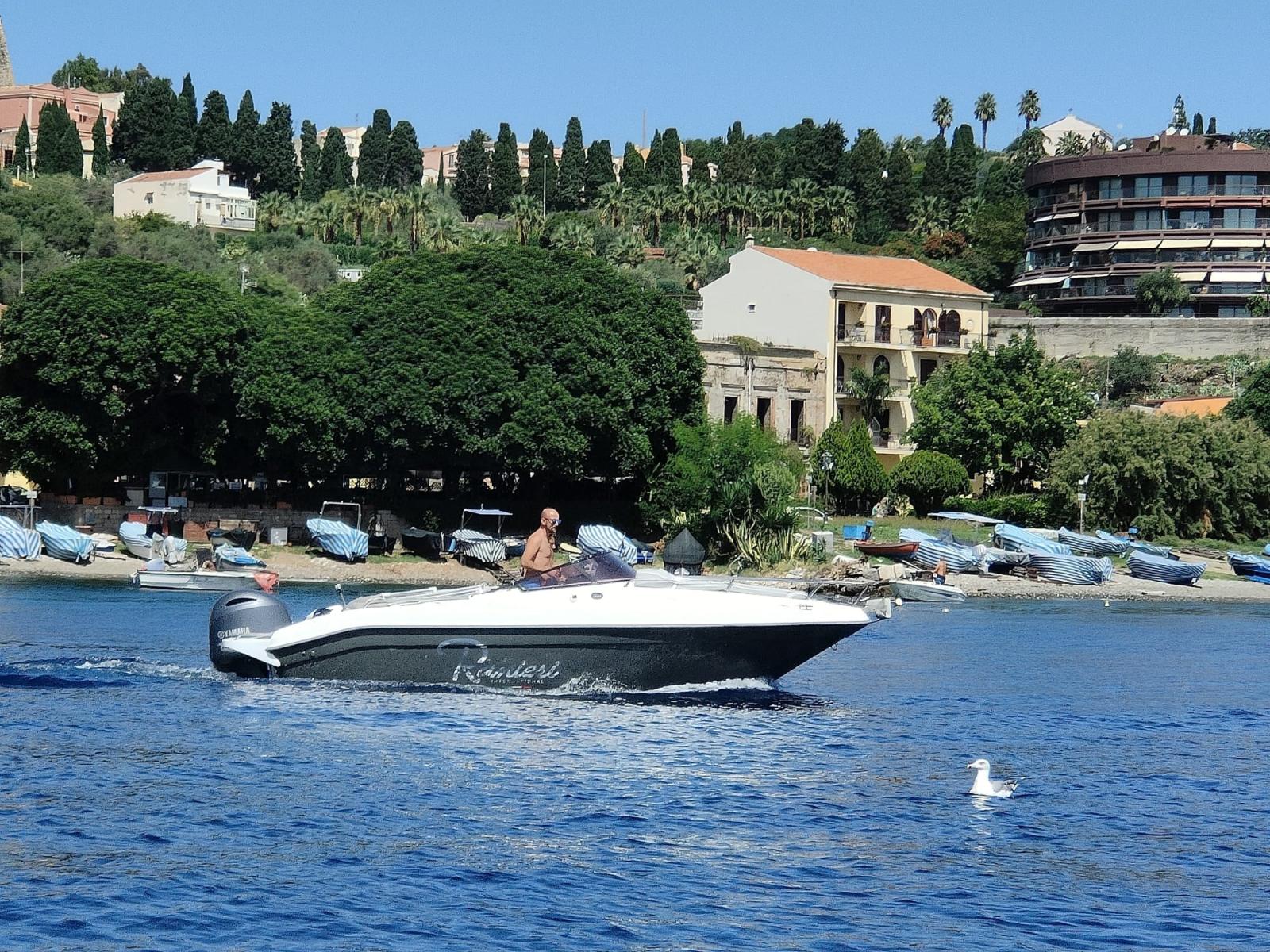 ranieri cantiere Midnight sun 20