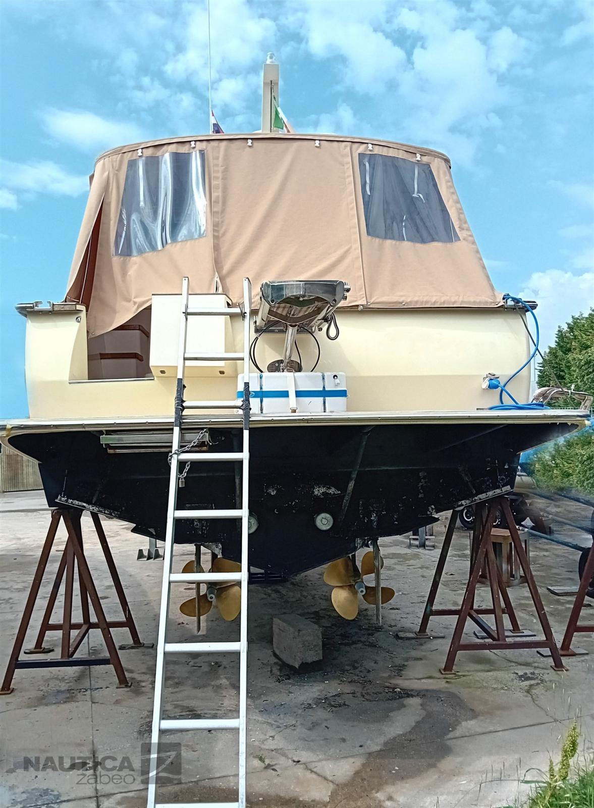 solare Solare 43 lobster
