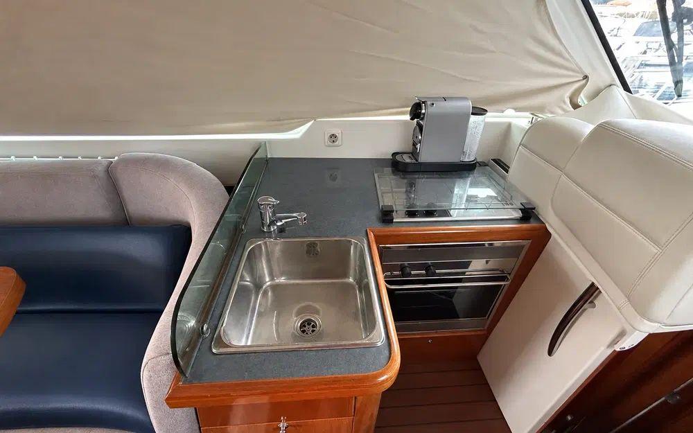 beneteau Antares 980