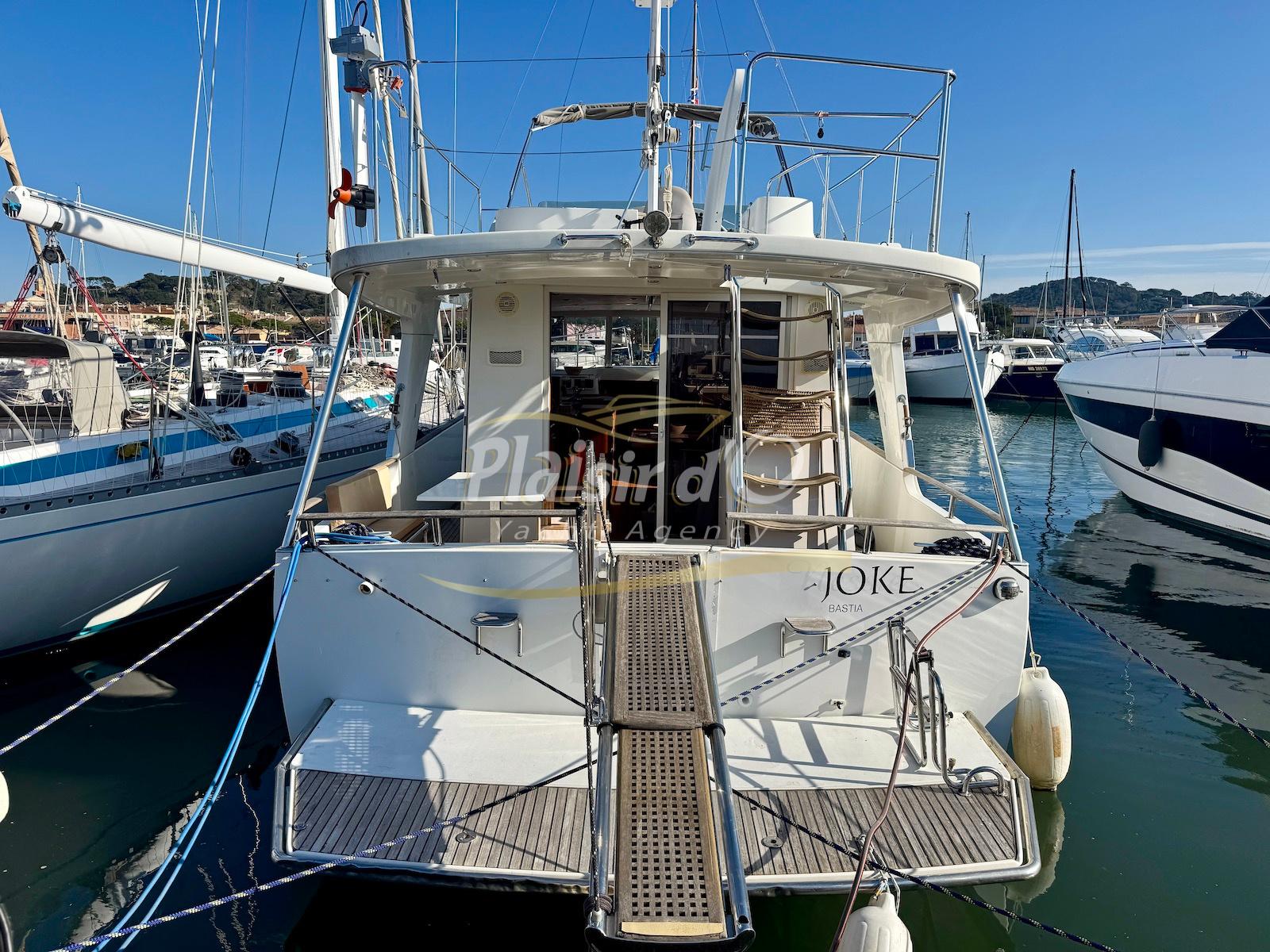 beneteau Swift Trawler 42