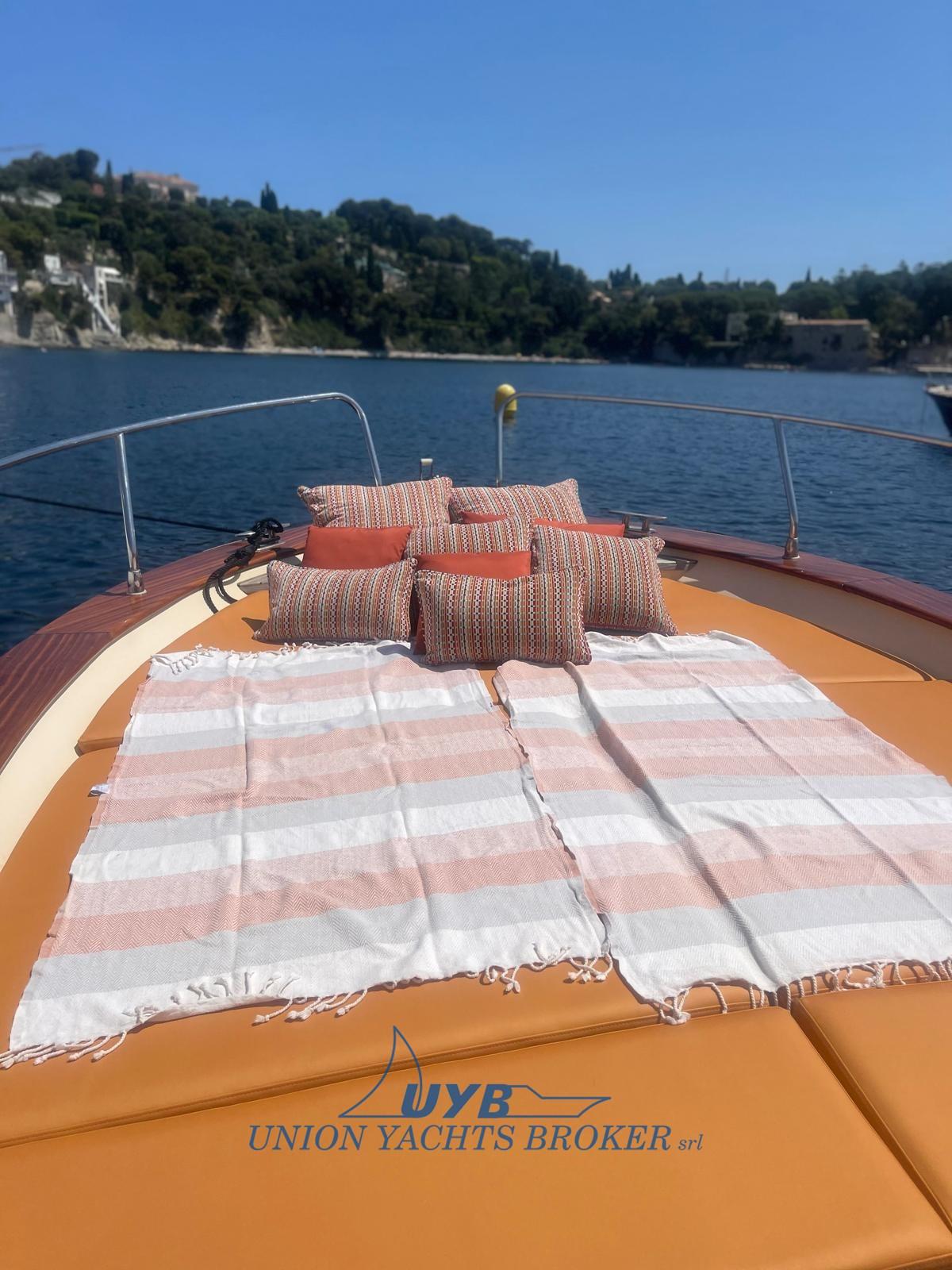 cantieri tirrenia Viveur 28 open